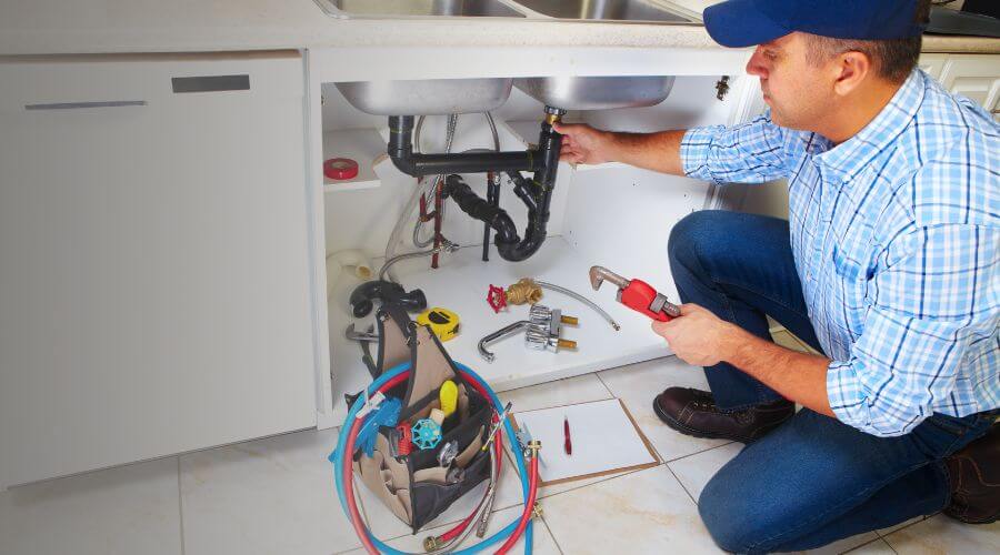 Local annual plumbing maintenance in Tuscumbia, MO